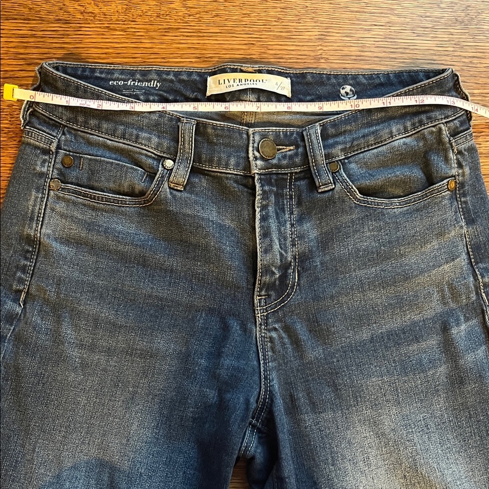 Liverpool Cropped Jean Color Tea Tree  Size 4 - Picture 3 of 11